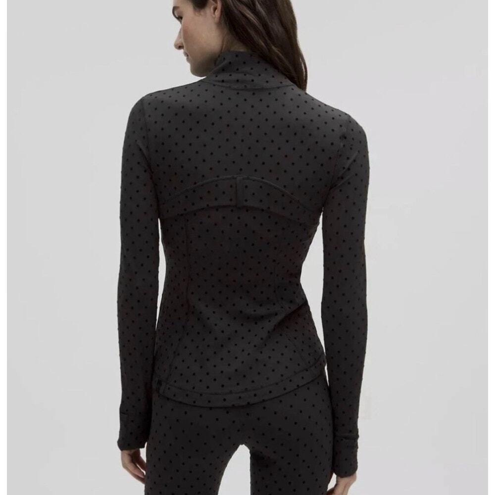 Lululemon Flocked Define Nulu Polka Dot Jacket Size 8- Rare - Picture 3 of 4